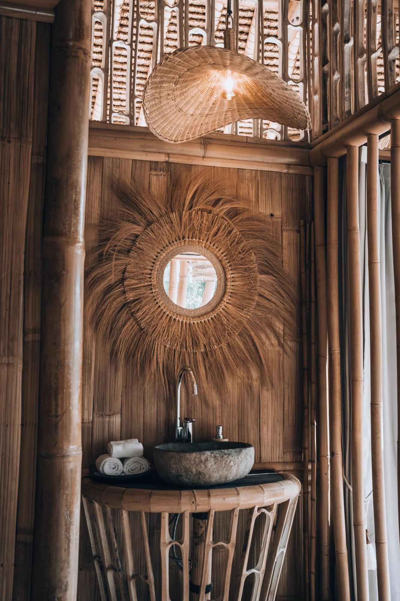 Makerti Bali~Bamboo House Villa Selat Exterior photo